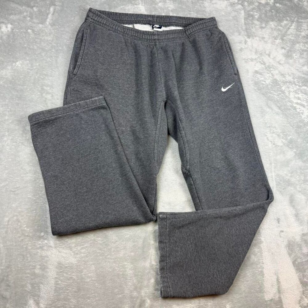Nike Men's Grey Joggers-tracksuits